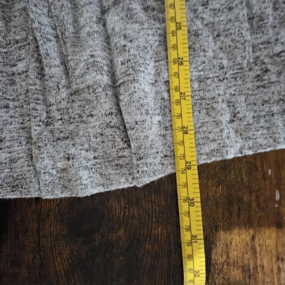 NEW It's Our Time Gray Open Cardigan Sweater Medium - Picture 7 of 7